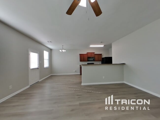 Building Photo - 24069 Wilde Dr