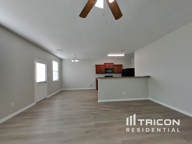 Foto del edificio - 24069 Wilde Dr