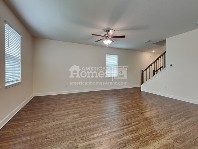 Building Photo - 6609 Hidden Rose Place