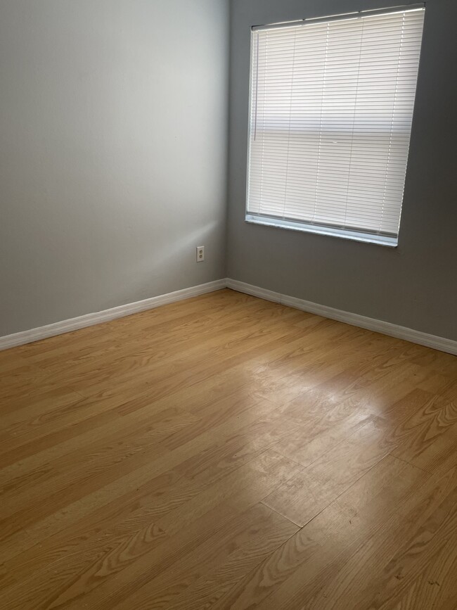 Building Photo - 2436 Summerfield Way
