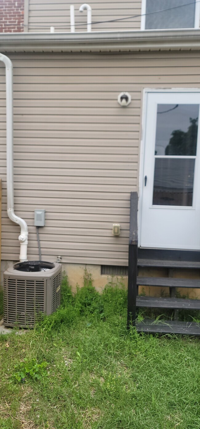 Foto del edificio - 414 S Franklin St