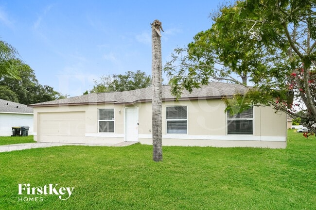 Building Photo - 714 Camel Ct