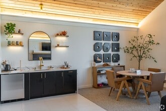 Interior Photo - Hudson West Apartments