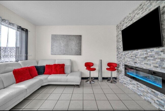 Foto del edificio - 22917 SW 112th Ct