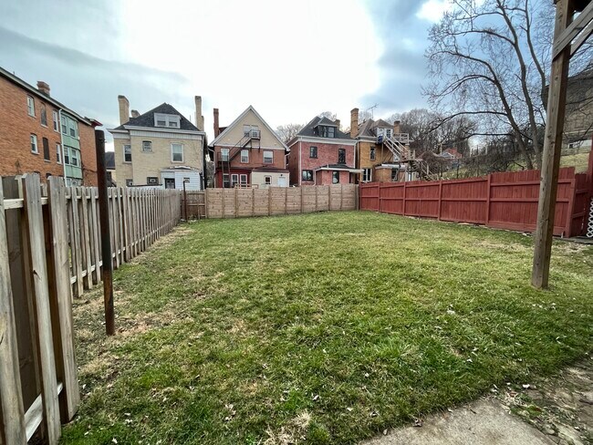 Photo - 5522 Black St Apartments