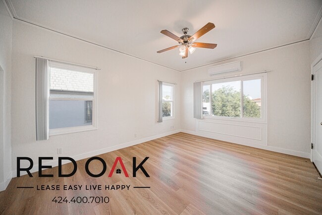 Building Photo - 211 S El Molino Ave