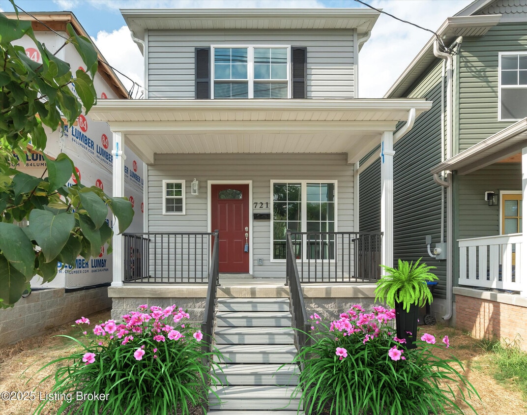 Foto principal - 721 E Caldwell St