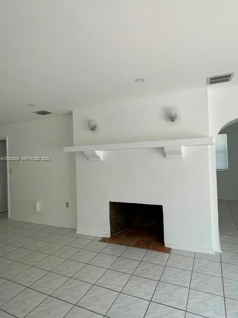 Foto del edificio - 502 Madeira Ave