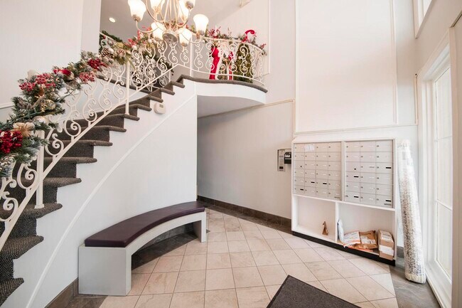 Foto del edificio - 5300 Carriage Way Dr