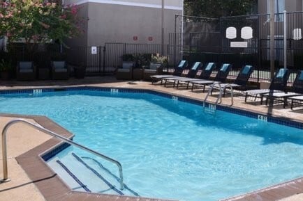 Otis - Pool - The Otis