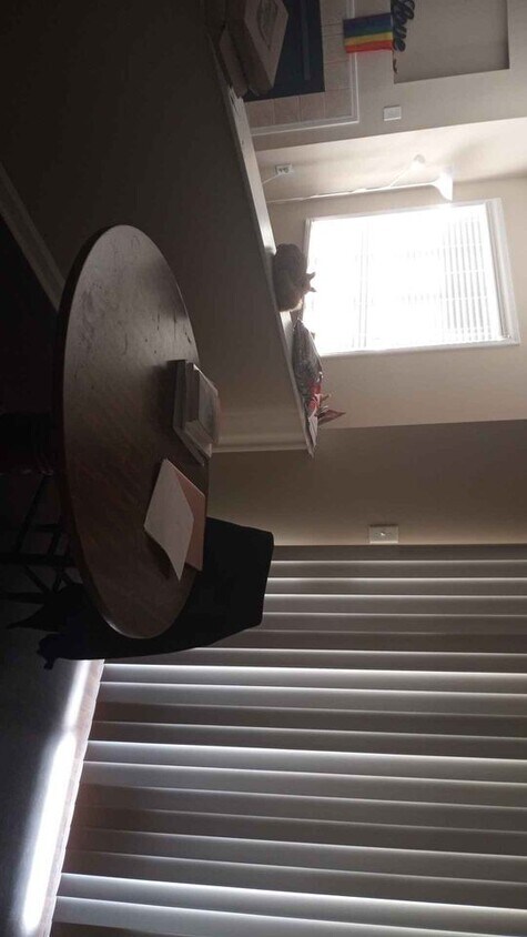 dining area - 2139 Hyde Dr