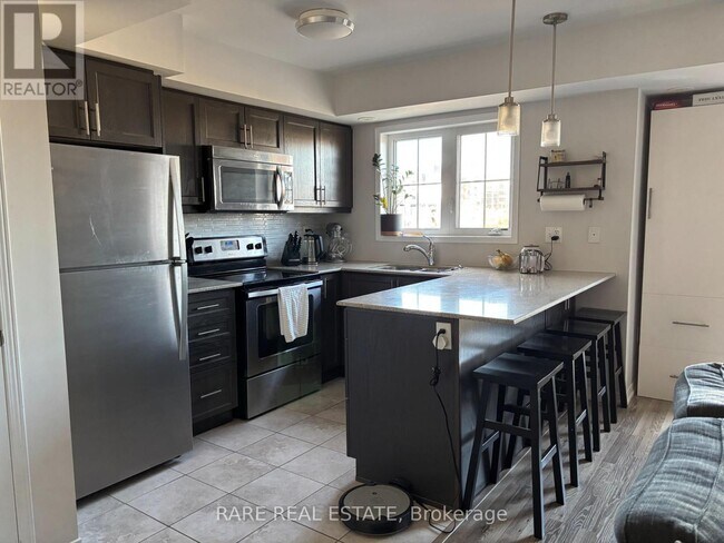 Photo du bâtiment - 2484 Post Rd