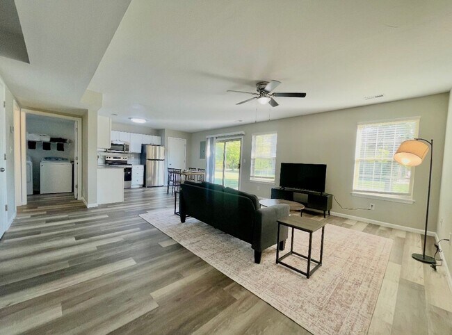 Interior Photo - Cross Creek Villas