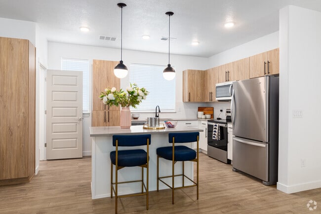 2BR, 2.5BA - 1,482SF - The Austin Townhomes