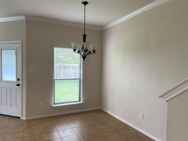 Foto del edificio - 16003 Thornbill Ln