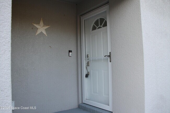 Foto del edificio - 904 Kensington Dr