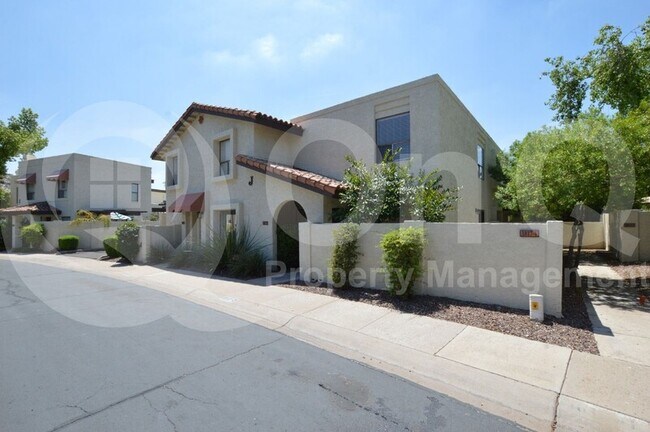 Foto del edificio - 1817 E Hayward Ave