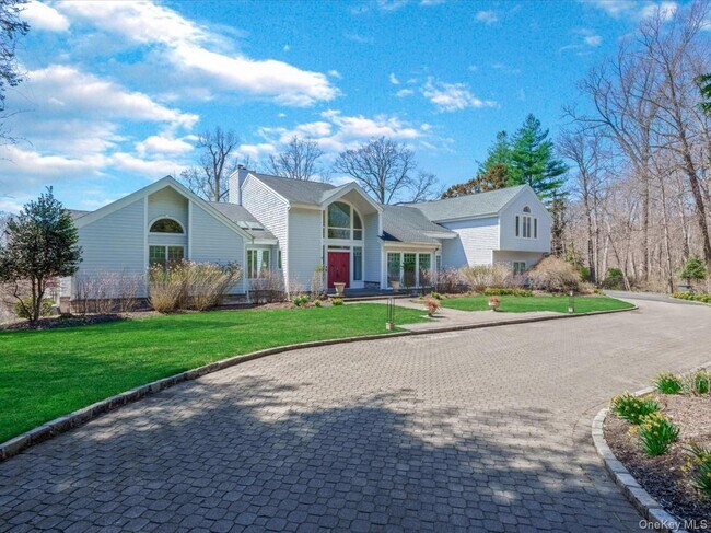 Building Photo - 19 Mallard Dr