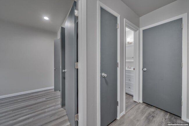 Interior Photo - Sullivan Ridge