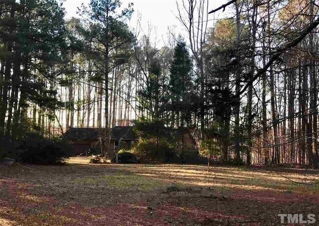 Building Photo - 1412 White Oak Church Rd