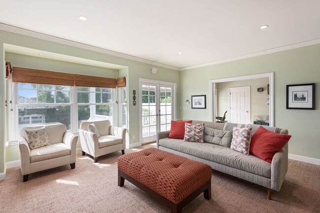 Foto del edificio - 15234 Friends St