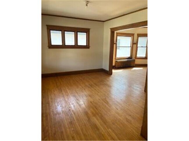 Foto del edificio - 3116 Oakland Ave