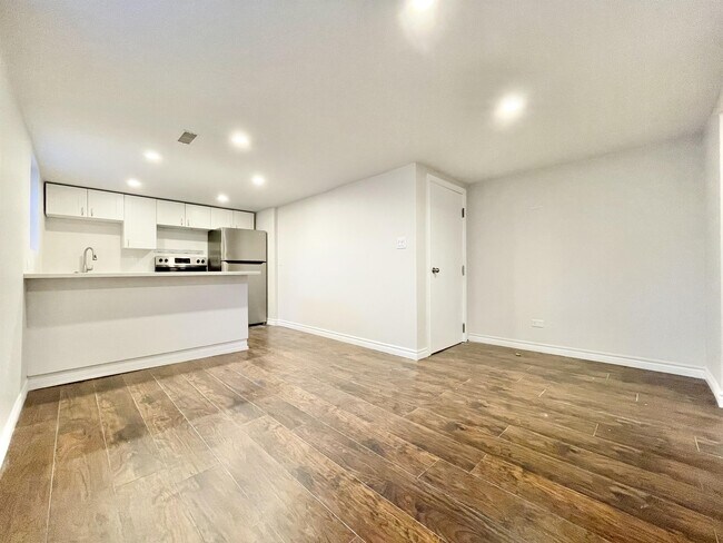 Photo du bâtiment - 31 Rendale Ave