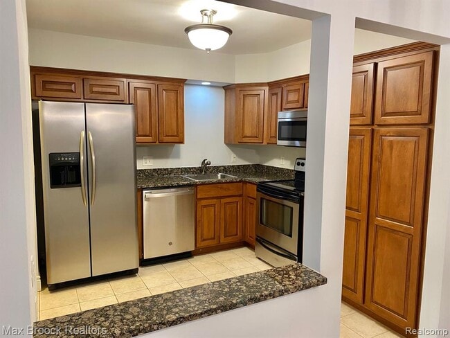 Building Photo - 1115 N Old Woodward Ave