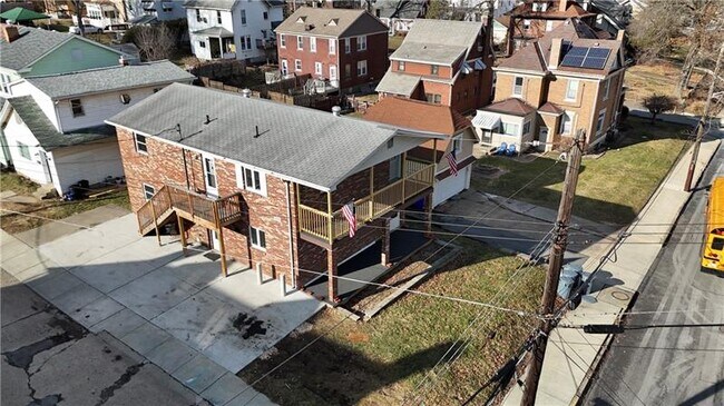 Foto del edificio - 927 Vance Ave