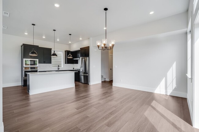 Foto del edificio - Beautiful New Build 4 Bed, 3 Bath Rental H...