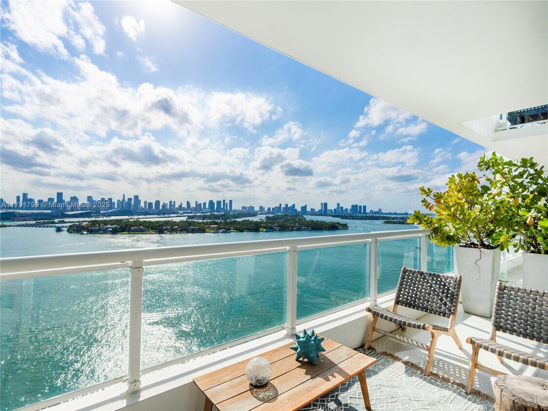 Foto principal - 540 West Ave
