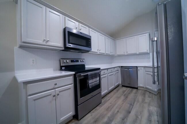 Foto del edificio - 117 Harbour Town Cir