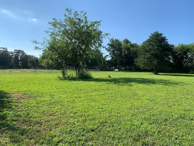 Foto del edificio - 148 Rolling Acres Way