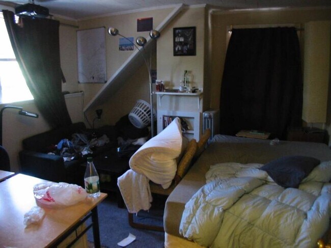 Foto del edificio - 3.0 bedroom in Cambridge Massachusetts 02138