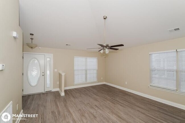 Foto del edificio - 343 Ivy Hills Circle, Calera, AL 35040