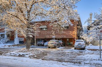 Building Photo - 1243 Vine St