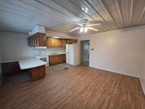 Building Photo - 80 SW 1st St