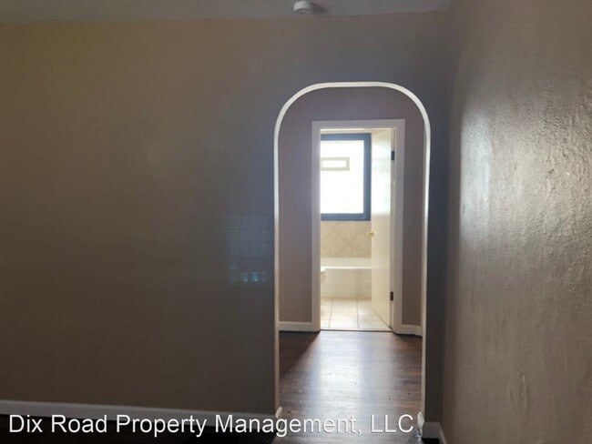 Foto del edificio - 3 br, 1 bath House - 1925 Highland Street,
