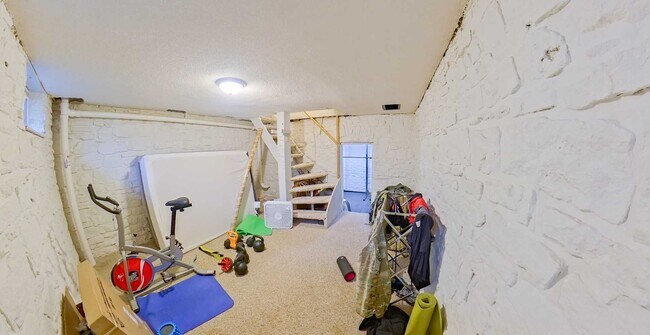 Building Photo - 3D Tour Available - Hot Tub + Fenced-In Ya...