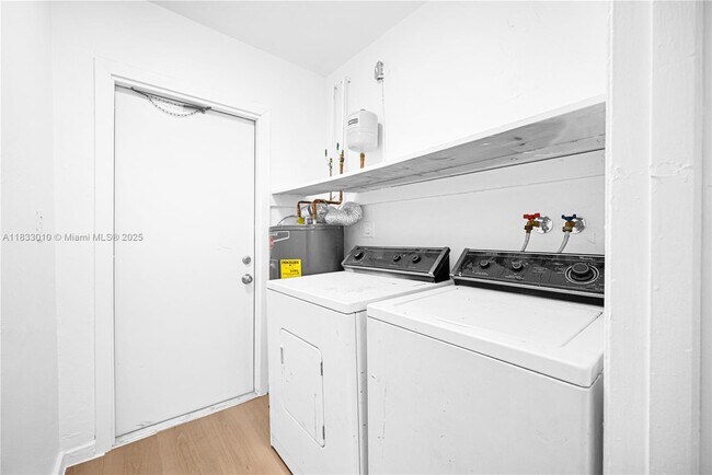 Foto del edificio - 1326 NW 8th Ave