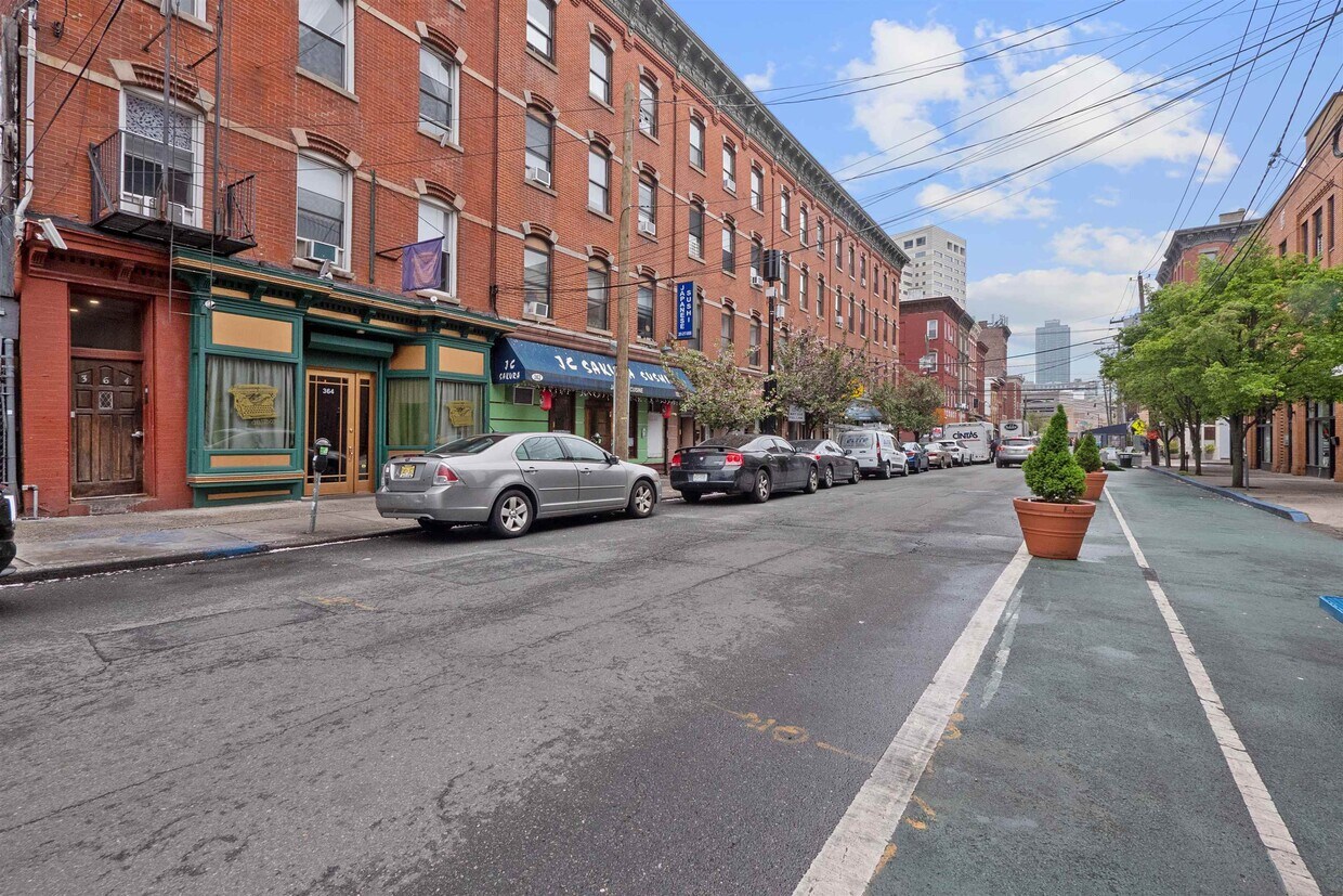 364 Grove St Unit 3, Jersey City, NJ 07302 Condo for Rent in Jersey