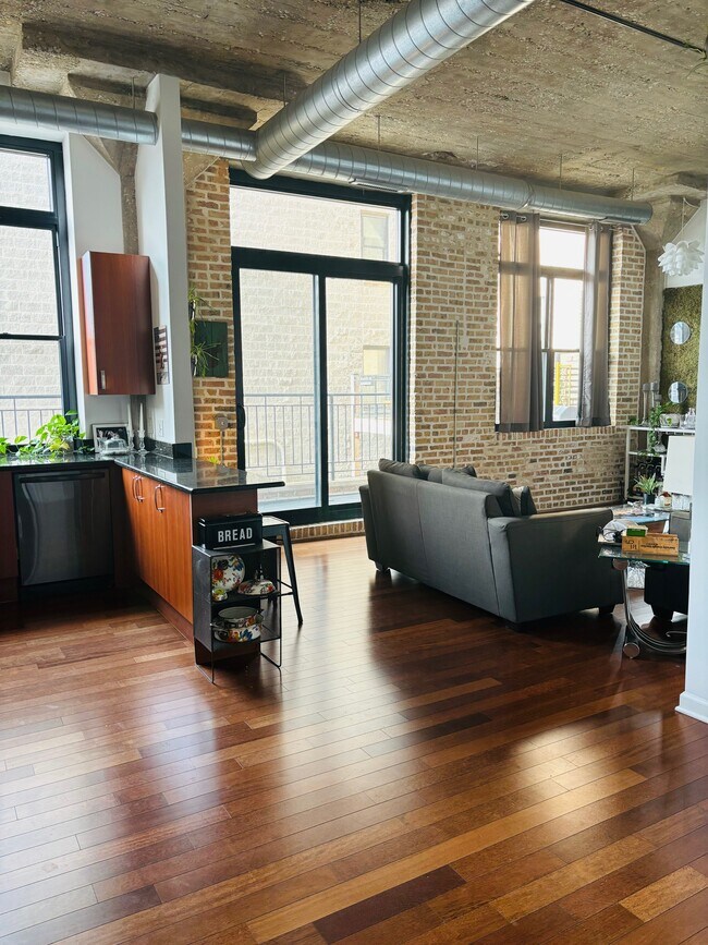 Foto del edificio - 1521 W Haddon Ave