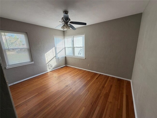 Foto del edificio - 321 Ribault Ave