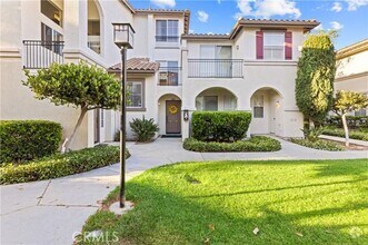 Building Photo - 1602 Elk Grove