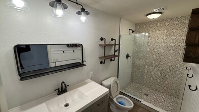Building Photo - 1777 W Goldfinch Way