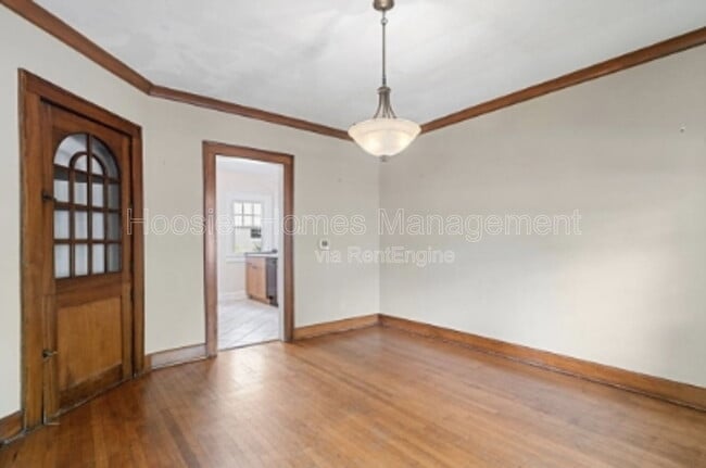 Foto del edificio - 4652 N Kenwood Ave