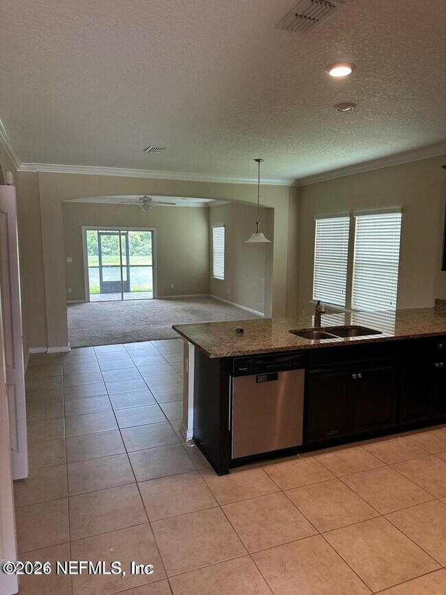 Building Photo - 1440 Aspenwood Dr