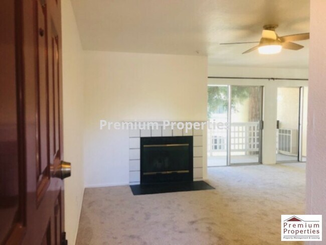 Foto del edificio - 2597 Oak Rd