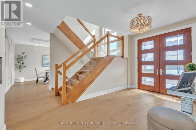 Building Photo - 556 Bradwell Chase