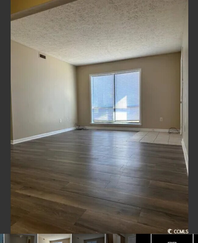 Foto del edificio - 615 Carter Ln